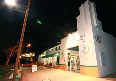YHA Alice Springs - Flights 0