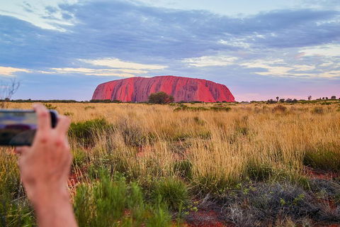 Uluru (Ayers Rock) Sunset With Outback Barbecue Dinner And Star Tour - Flights 0