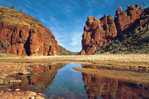Alice Springs, Uluru Ayers Rock & Kings Canyon 8 Days Touring Package - Flights 4