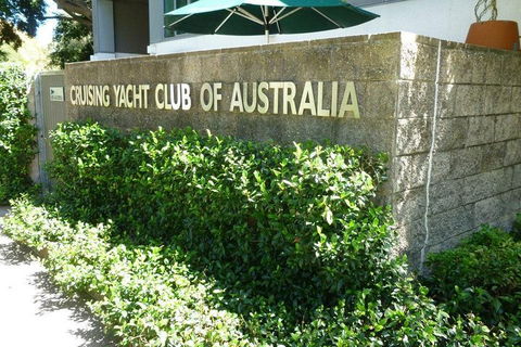 Private Essential Sydney Tour Including Lunch At The Cruising Yacht Club Of Australia - Flights 2