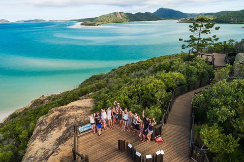 2-Day Whitsundays Sailing Adventure: Summertime - Flights 3