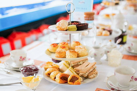 High Tea Cruise On Popeye - Flights 4
