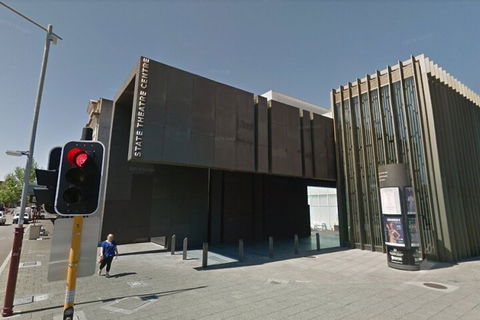 Perth Scavenger Hunt: Perched On A Swan - Flights 4