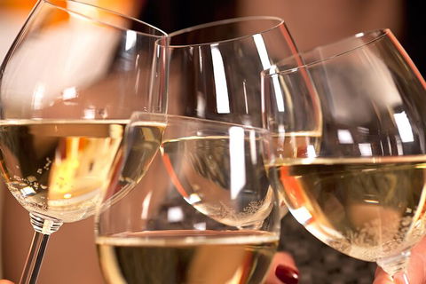 Yarra Valley Wine Tour Inc Lunch With A Glass Of Wine, Tastings And Chocolate - Flights 5