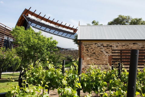 Ultimate Adelaide City And Hahndorf Tour - Flights 1