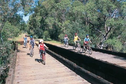 Perth Hills - Wildlife, Art & Gastronomy - Flights 2