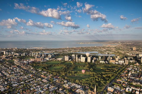 Melbourne Sunrise Balloon Flight & Champagne Breakfast - Flights 3
